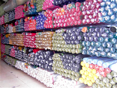 回收库存布料。18620152268