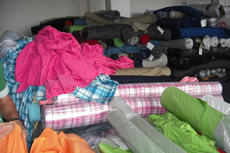 0429-中山库存布匹回收,上门收购库存服装面料